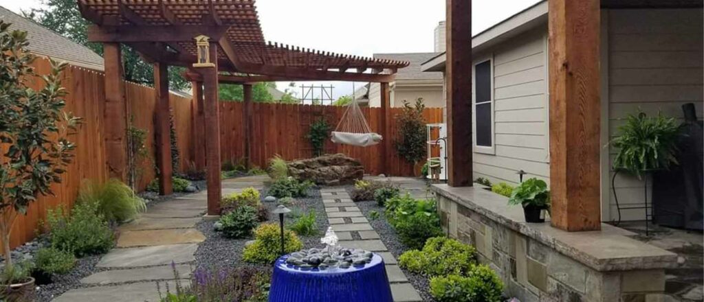 backyard with pot water fountain